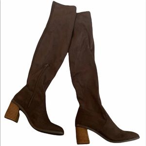 Over the knee chocolate brown. Boots